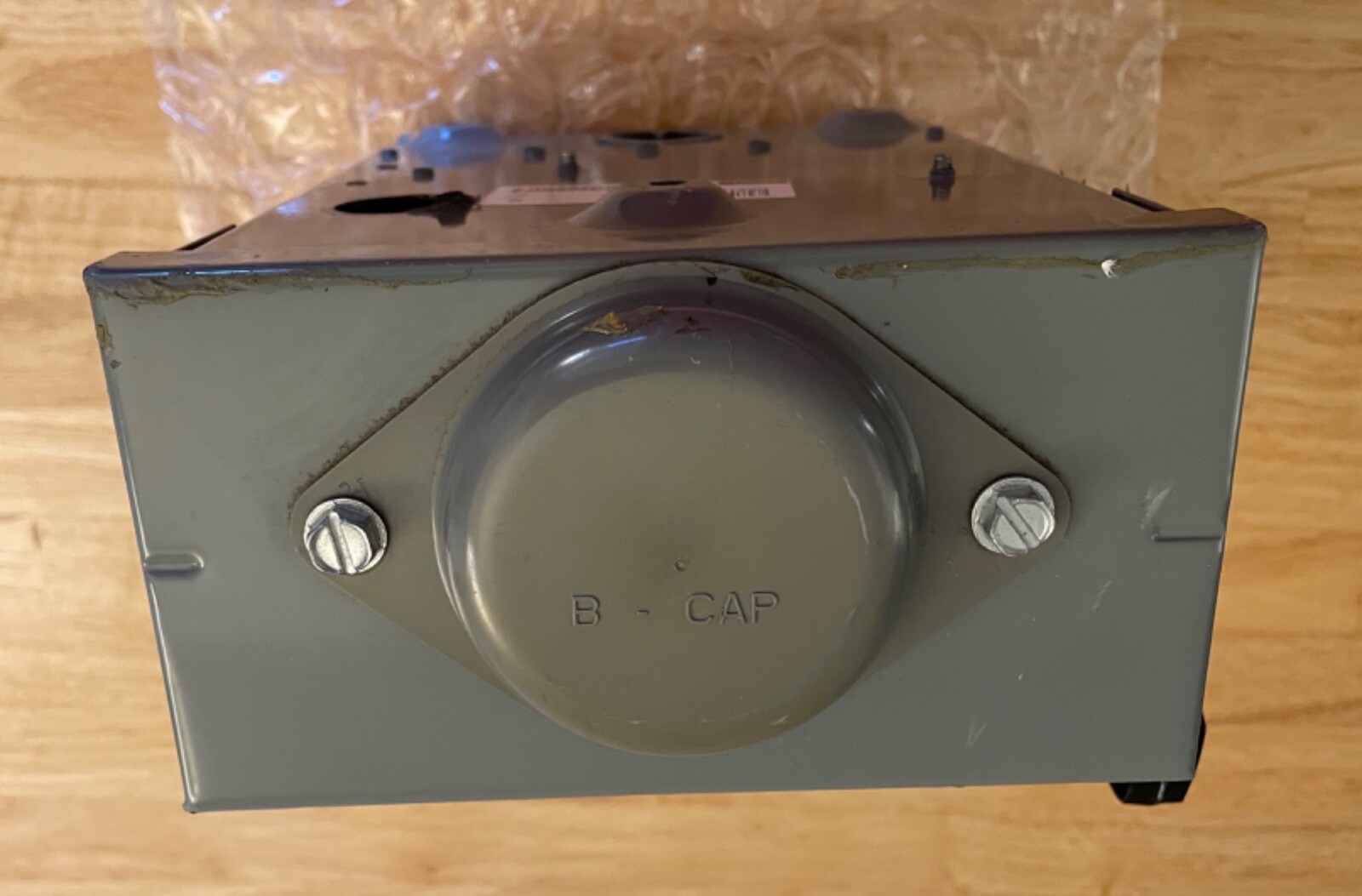 SQUARE D SAFETY Disconnect – SWITCH D221NRB SERIES ENCLOSURE 30 AMP