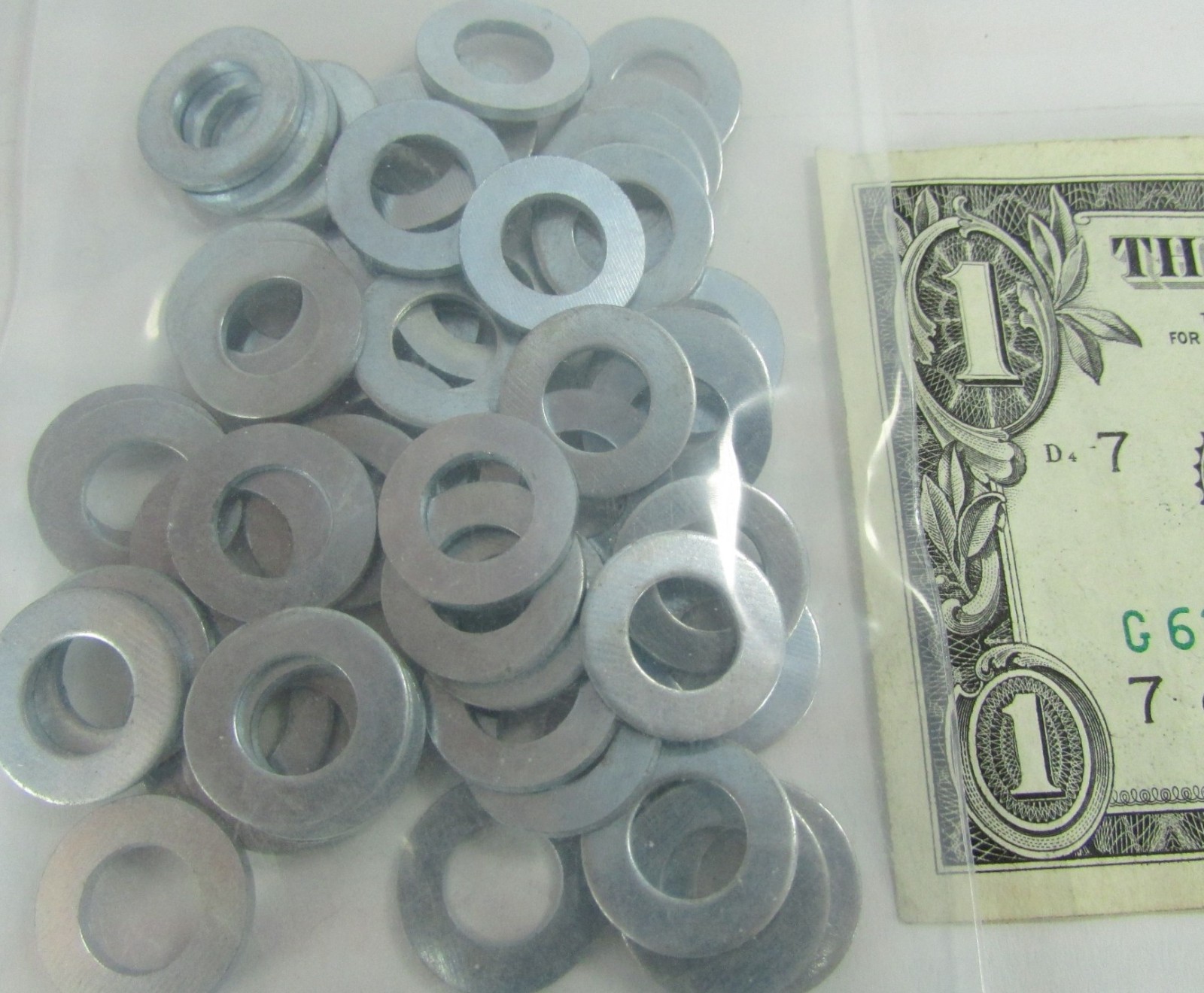 Lot 50 Lindstrom M8 Hardened Steel Flat Washers, Zinc DIN 125A TP200 200 Vickers