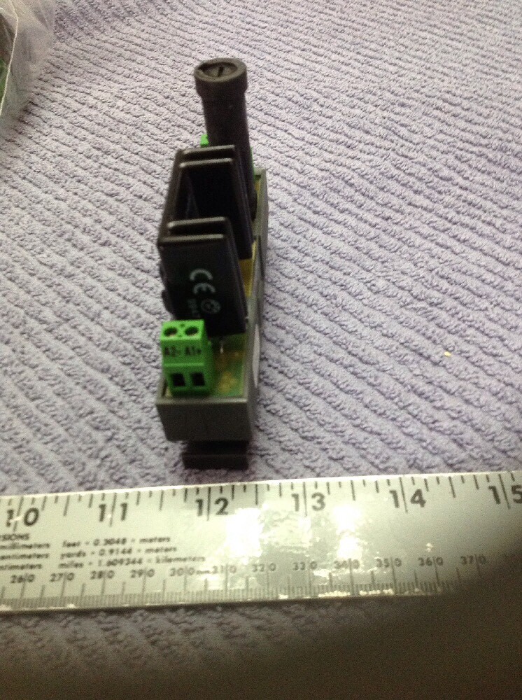 Crydom Relay PFE240D25-MS31XB NEW NO BOX
