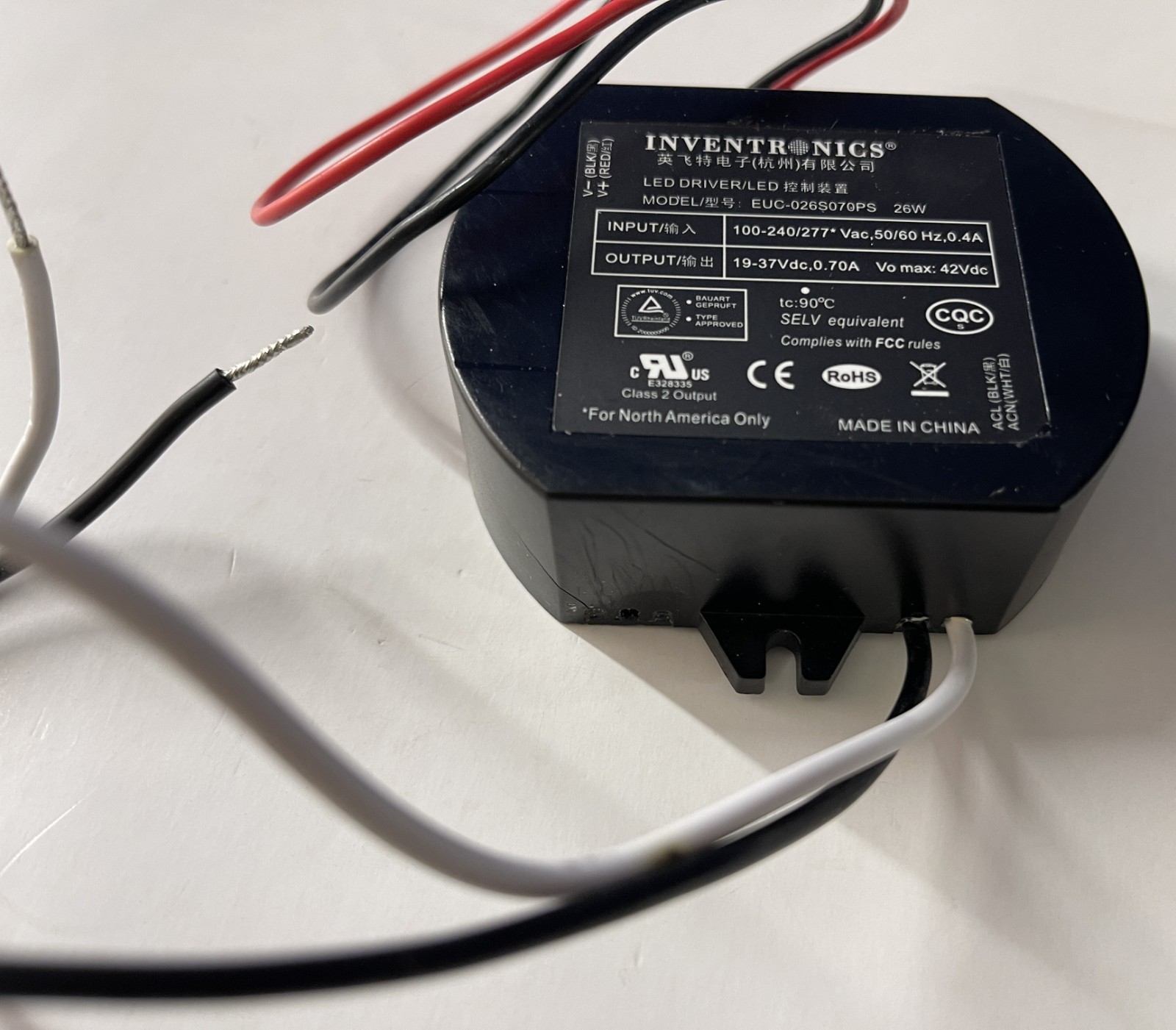 New 1 pc Inventronics EUC-026S070PS Power Supply Driver 100-277VAC 26W 700mA