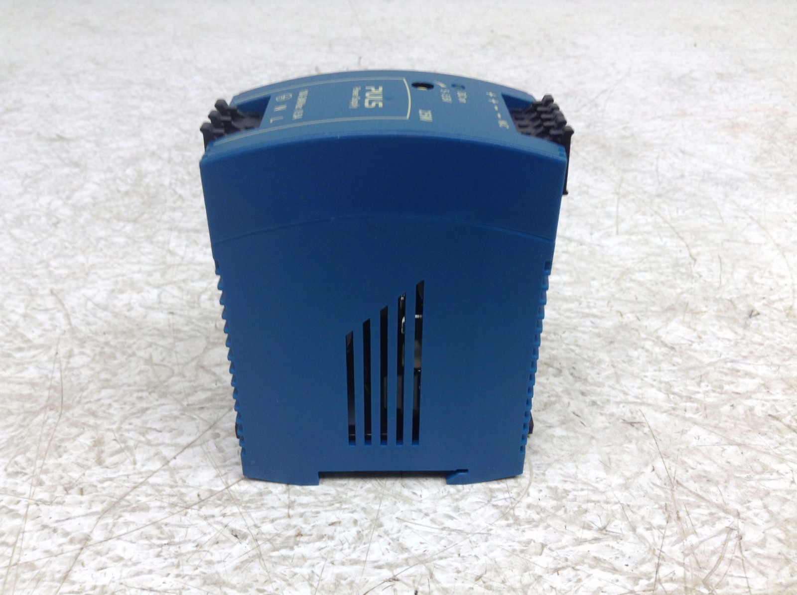 Puls ML30.101 5-5.5 VDC 5 Amp 25 Watt Power Supply ML30101 ML30