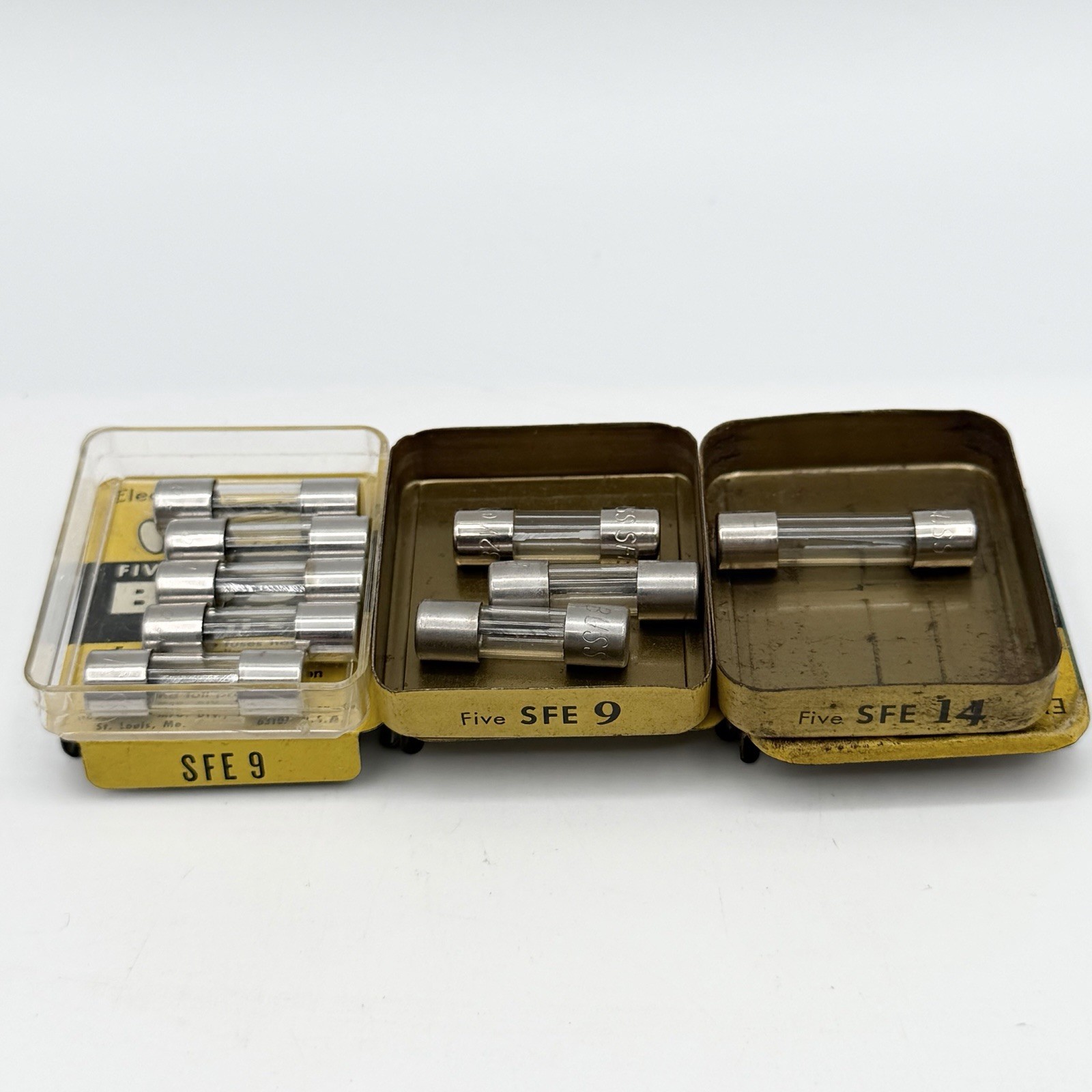 Bussmann SFE 9 SFE 14 Automotive Fast Acting Glass Fuse Lot 9 32V USA Kit Box