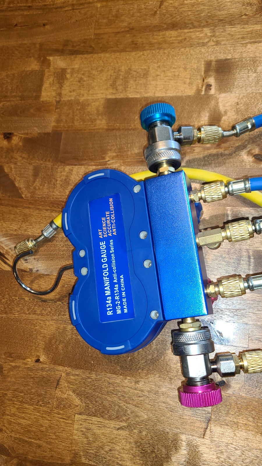 1/4 HP 3.5 CFM Queenmail HVAC Vacuum Pump VP125 & MG-2-R134a Gauge & Hoses