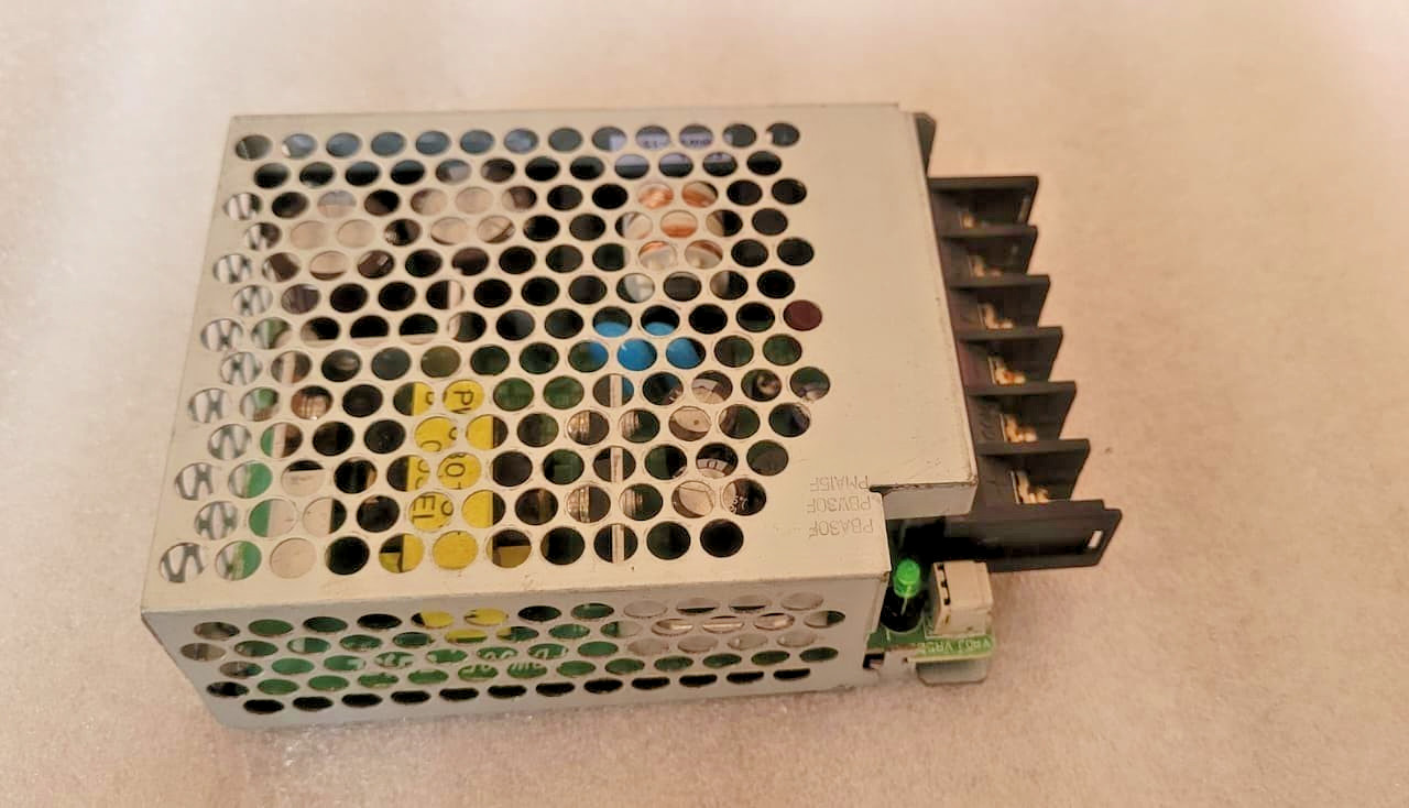 COSEL PBW30F-15 30W 1.0A AC100-240V Power Supply New