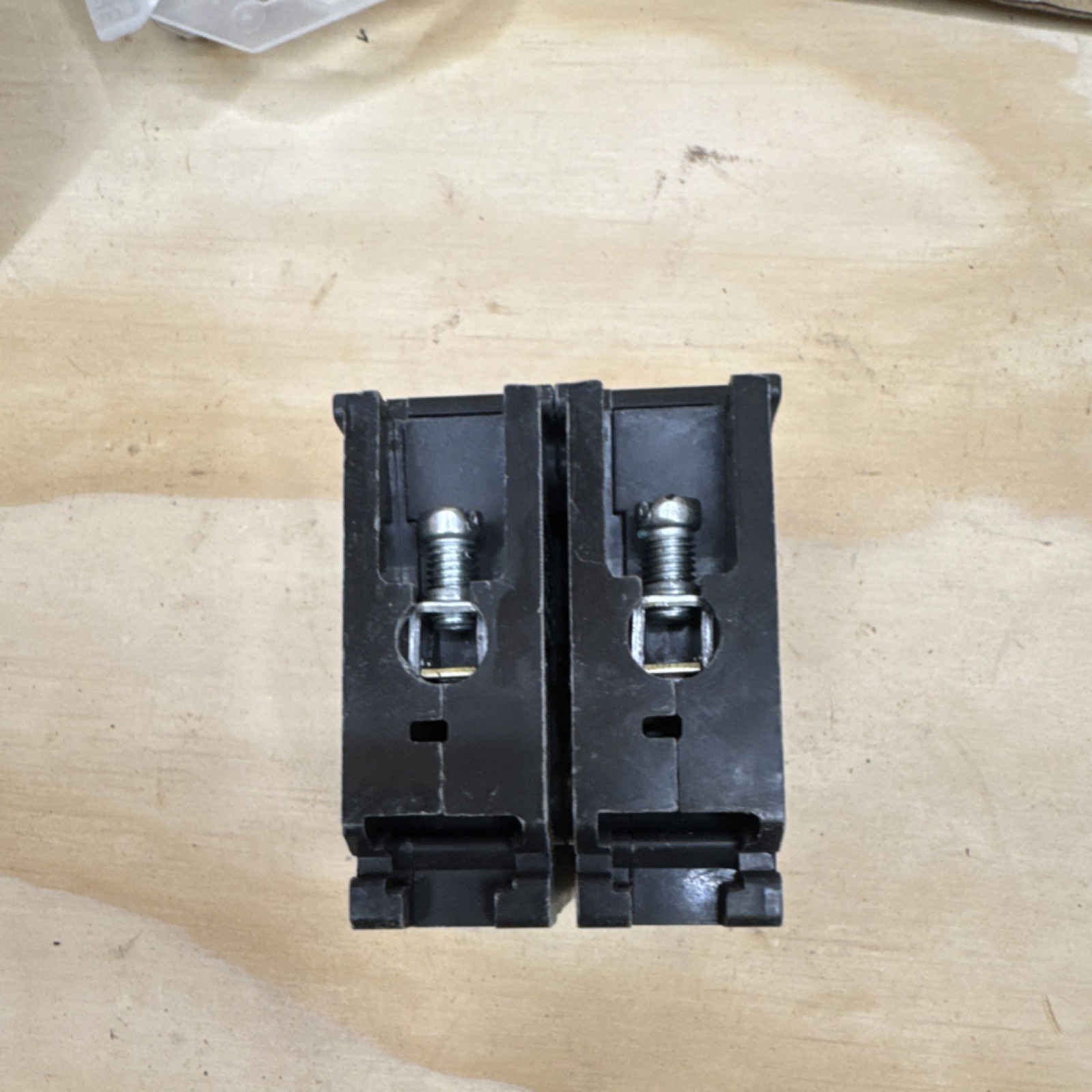 Eaton 30A 2-Pole Plug-In Circuit Breaker BR230 Black On/Off Screw Terminal