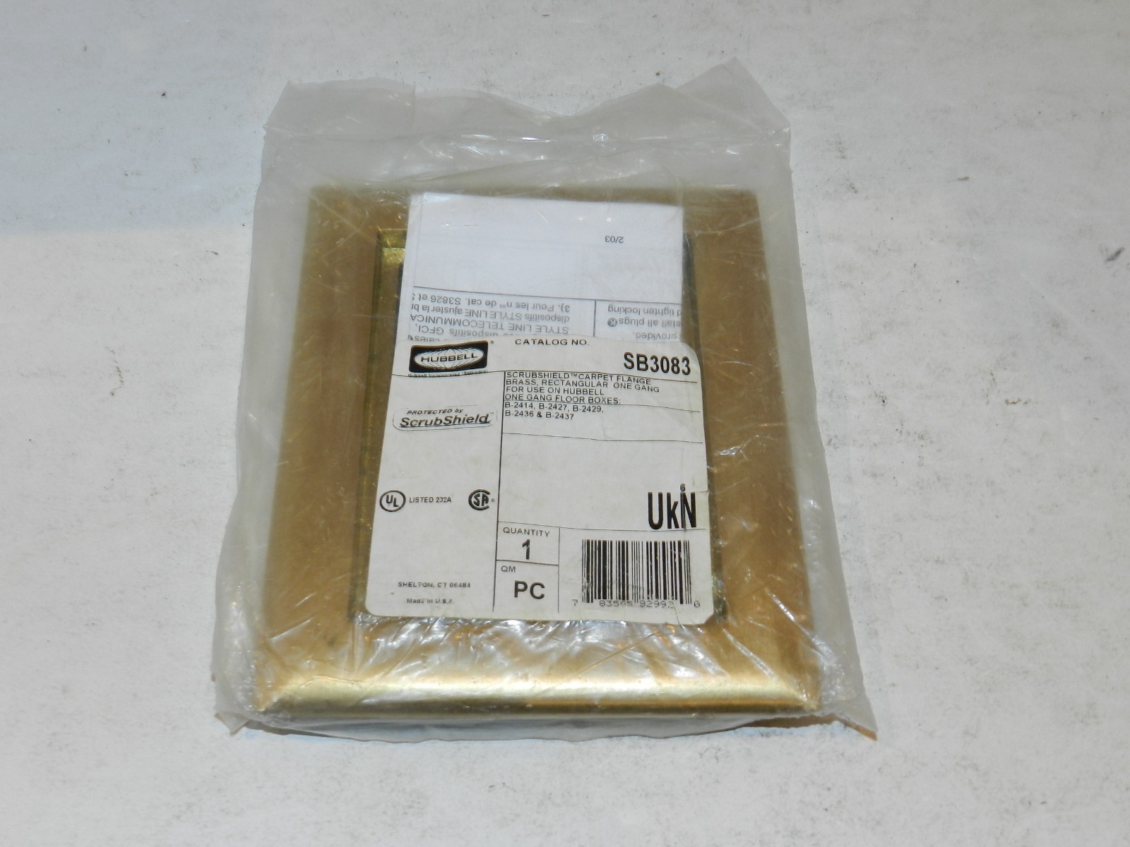 Hubbell SB3083 Carpet Flange Brass Rectangular One Gang NEW NIB