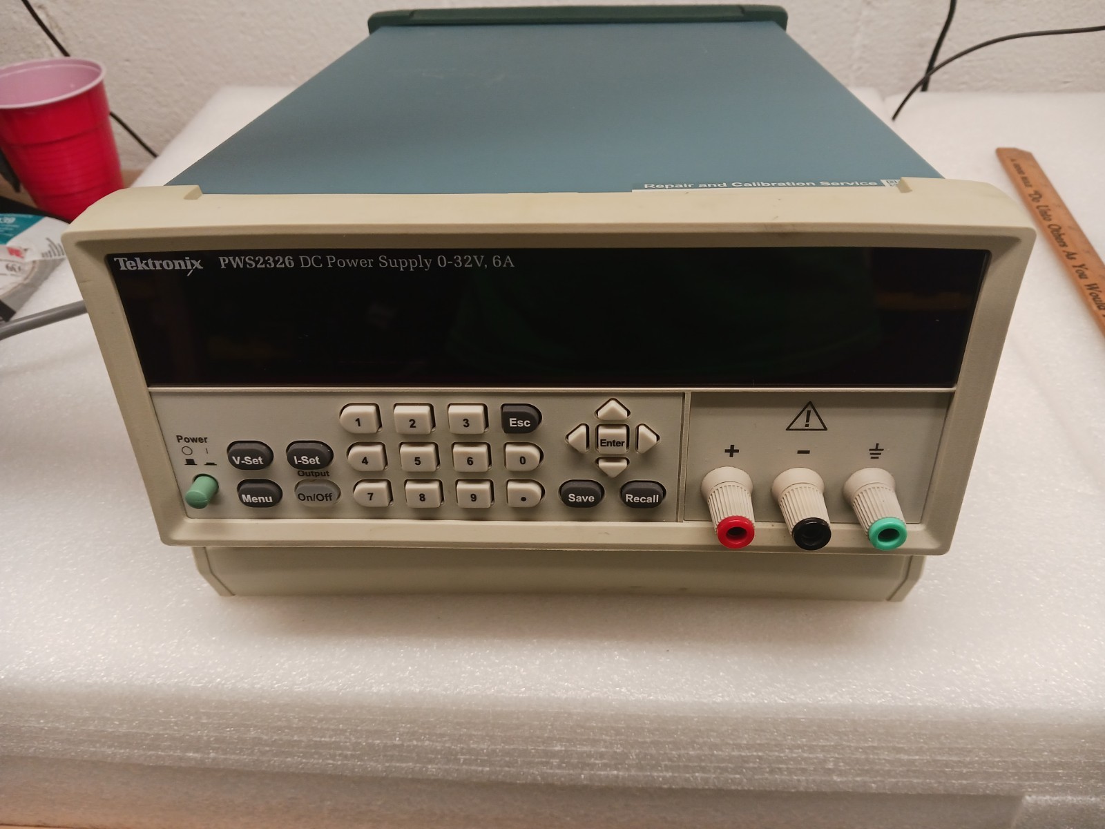 Tektronix PWS2326 DC Power Supply 0-32V 0-6A Bench Lab Supply Tested