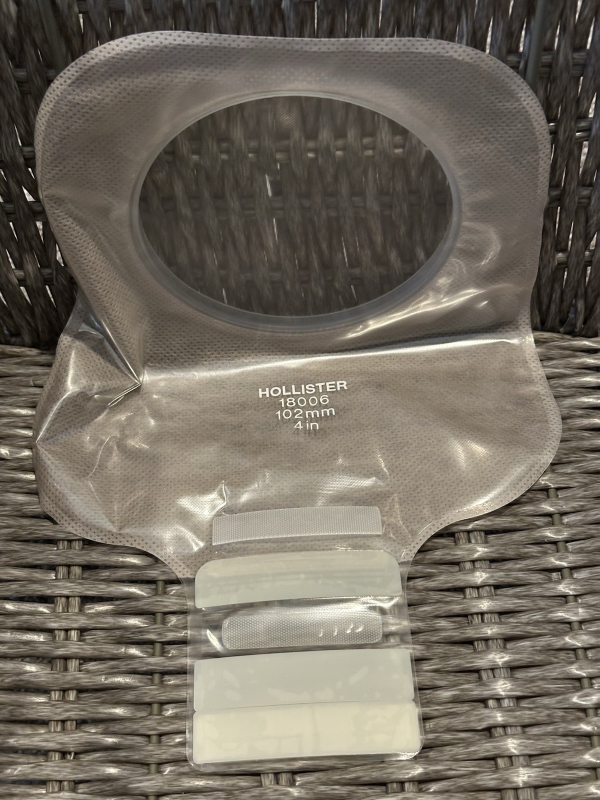 4” Hollister New Image 18006 2-Piece Drainable Ostomy Pouch 70mm Flange 10