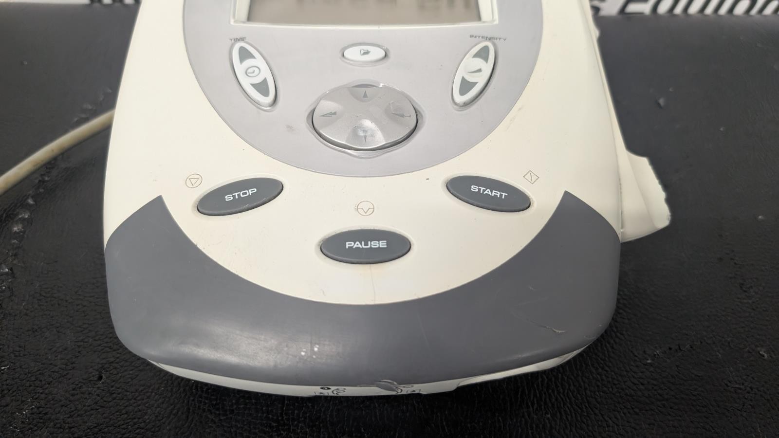 Chattanooga Intelect Transportable Combo 2738 Stim Unit – Cosmetic Damage
