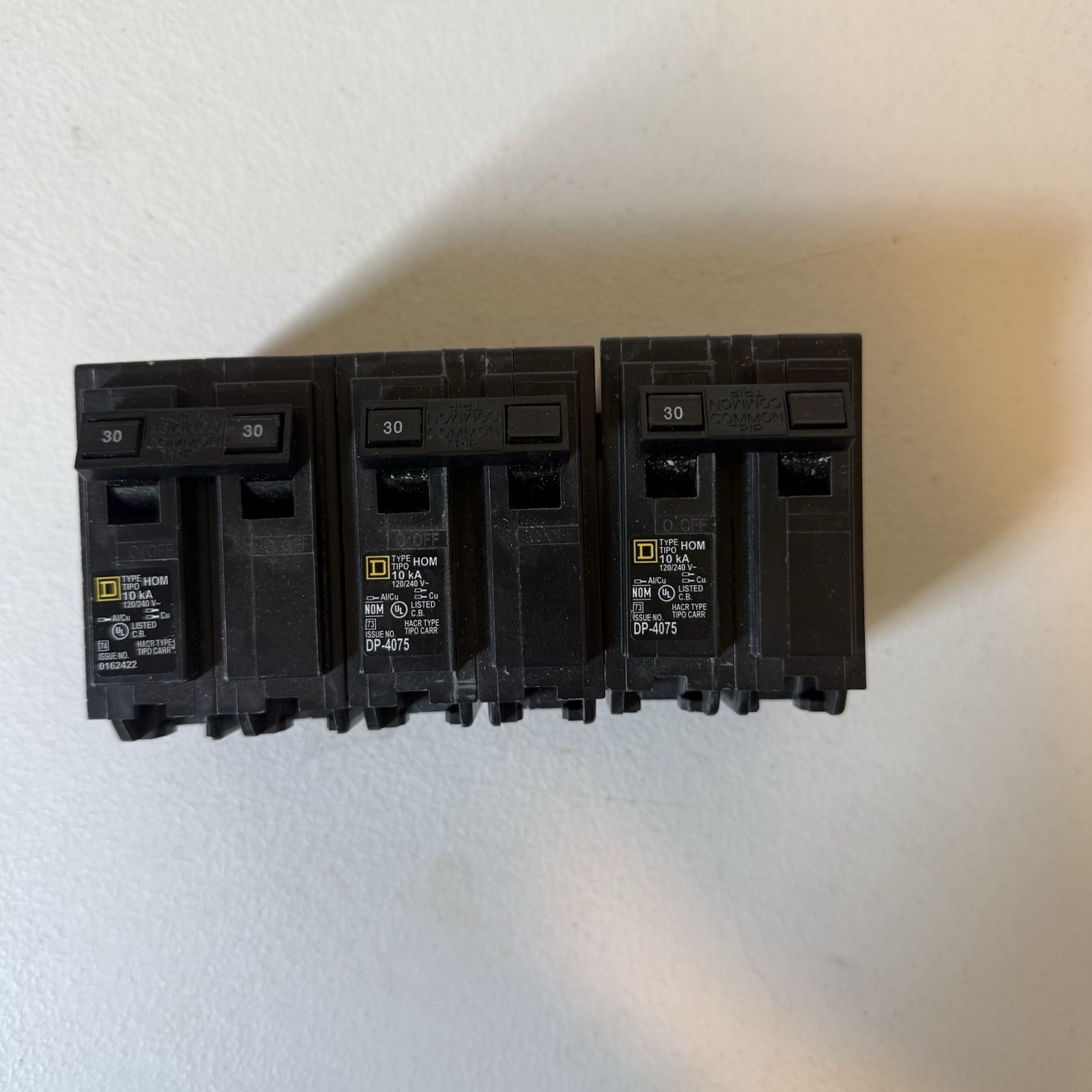 Lot of 3 Square D HOM230 Circuit Breaker 2-Pole 30 Amp 120/240 Volt AC Homeline