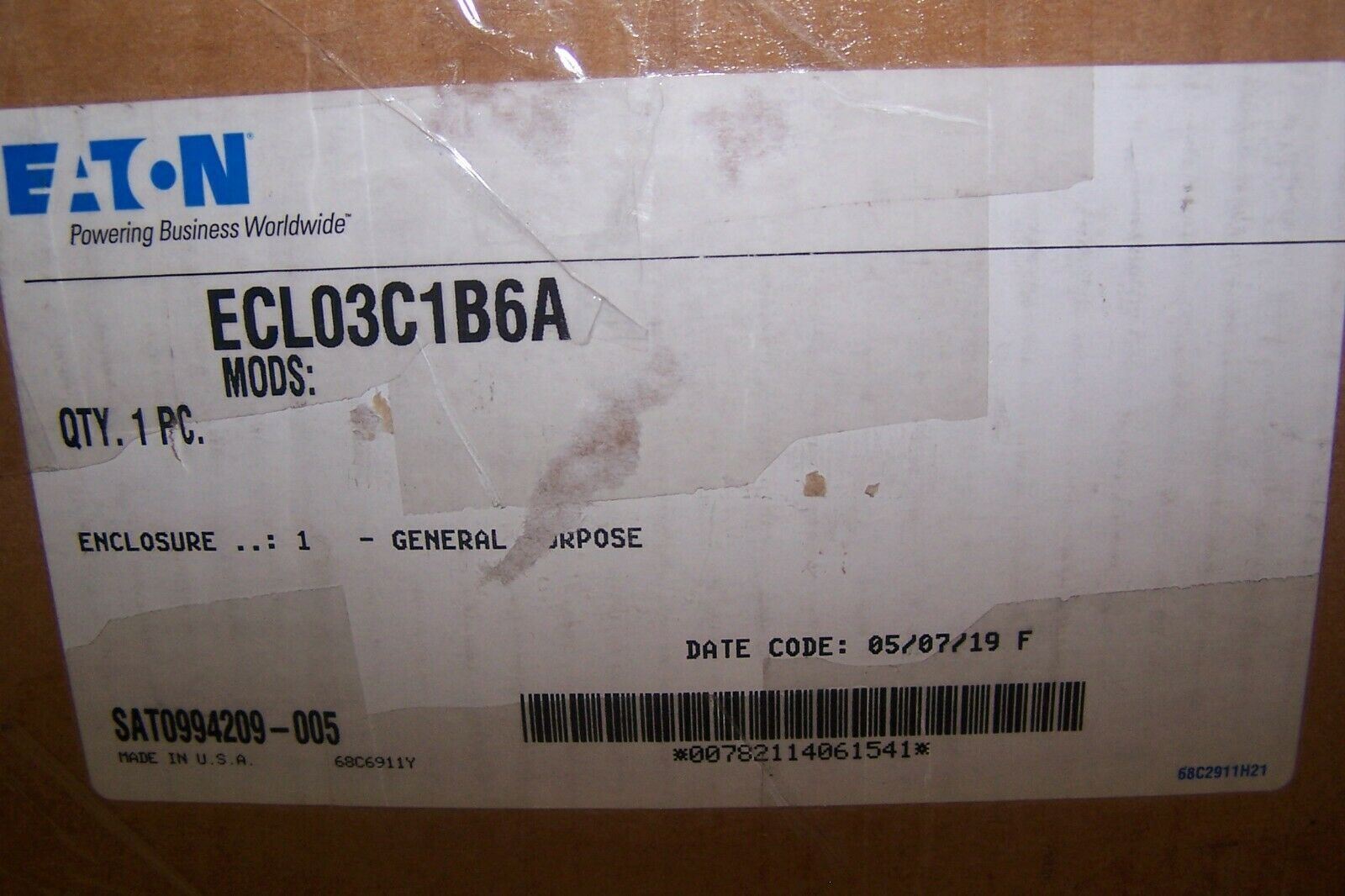NEW EATON ELECTRICALLY HELD LIGHTING CONTACTOR 30 AMP 240V COIL ECL03C1B6A