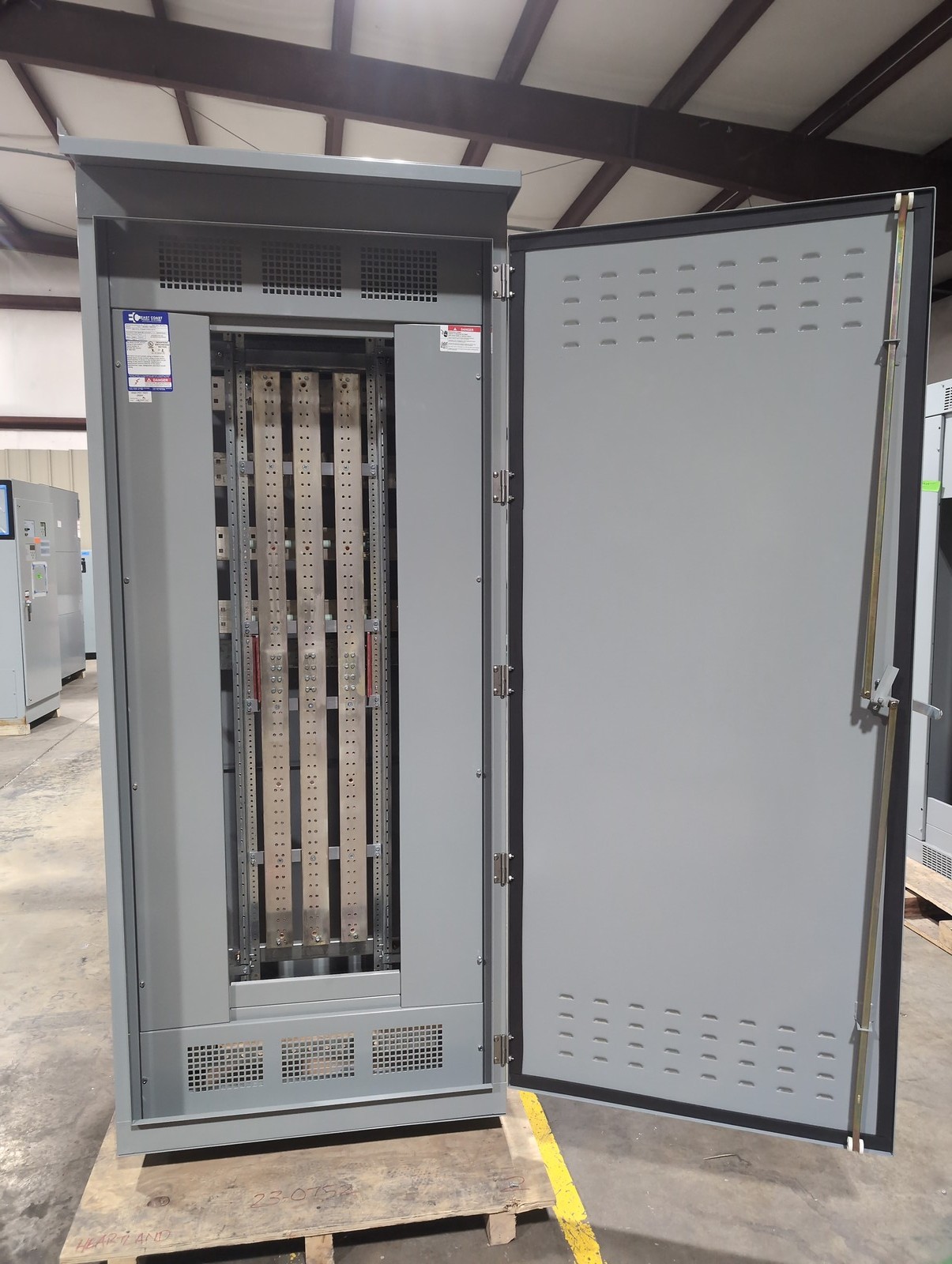Siemens FCII Switchboard 2000A 480/277V 3PH 4W 3R Encl WLS1F320 LSIG Trip ETU776