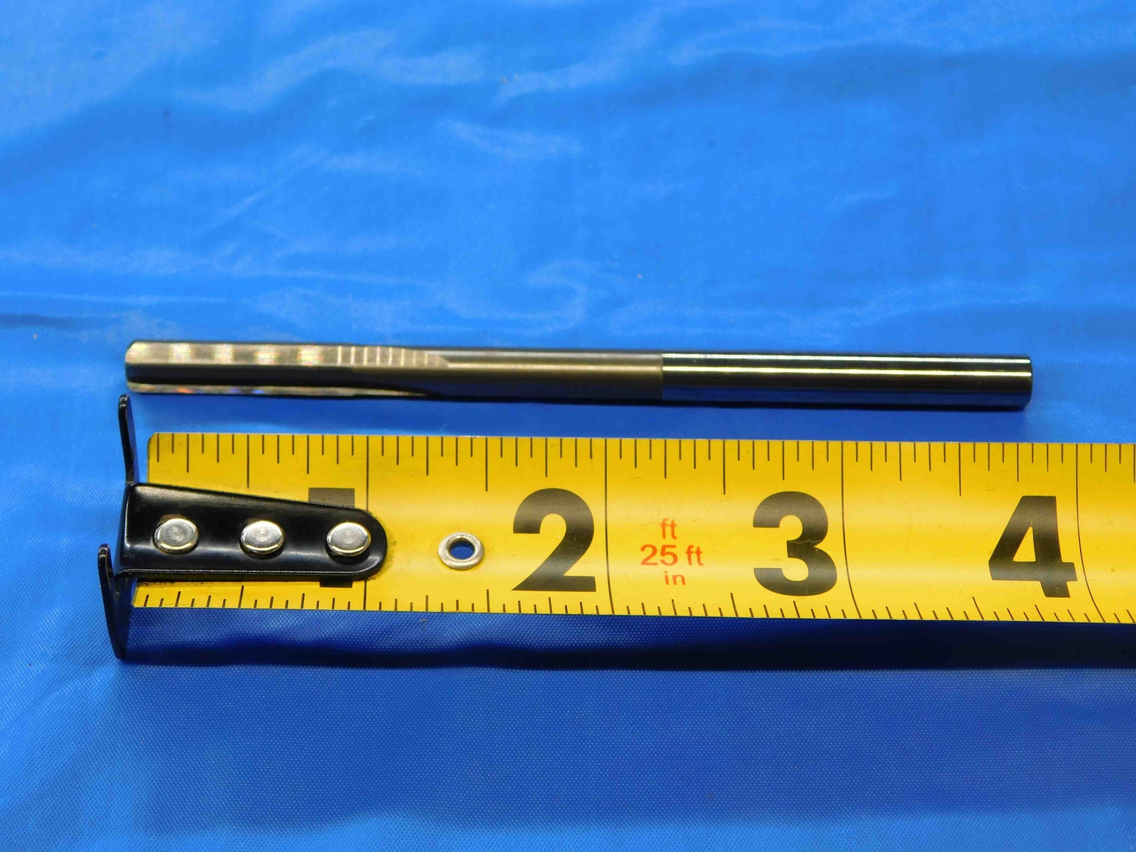 0.2362 OD CARBIDE CHUCKING REAMER 4 FL .2362 15/64 .2500 -.0138 UNDERSIZE 6 mm