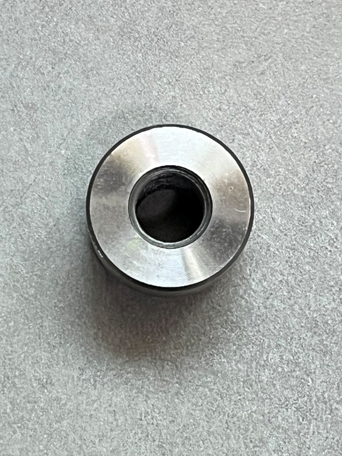 M12 Threaded Boss AISI 1522 Carbon Steel OD 25mm Length 21.5mm M12 x 1.75