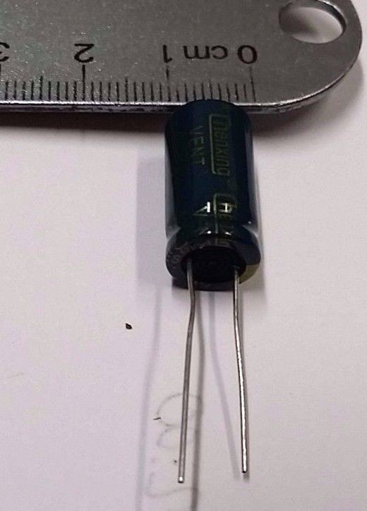 3300uF 10V (10x) Electrolytic Capacitors 10V 3300uF Volume 10x20mm