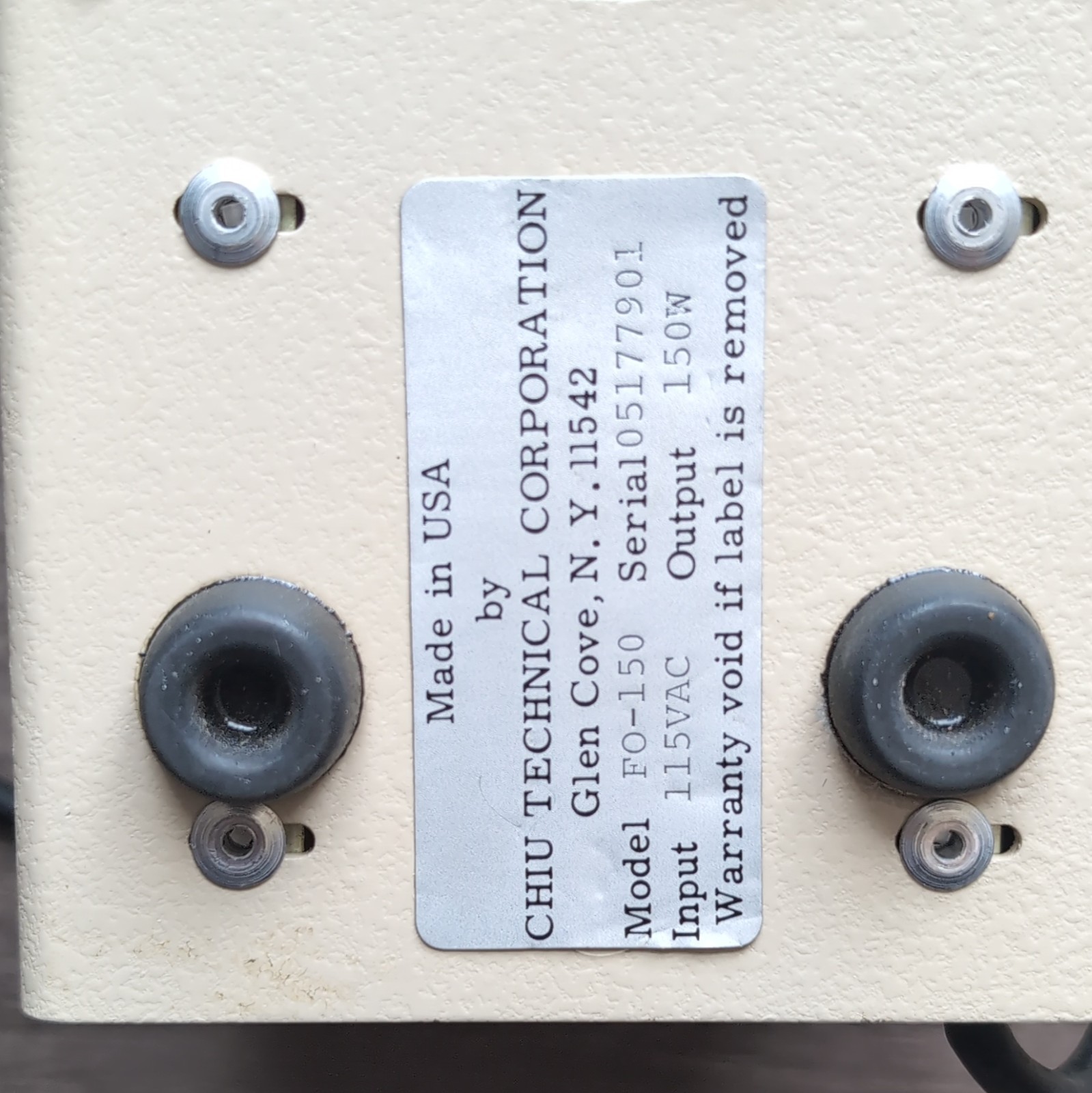 CHIU Technical Corporation Lumina-I Fiber Optic Light Source FO-150 150W 115VAC