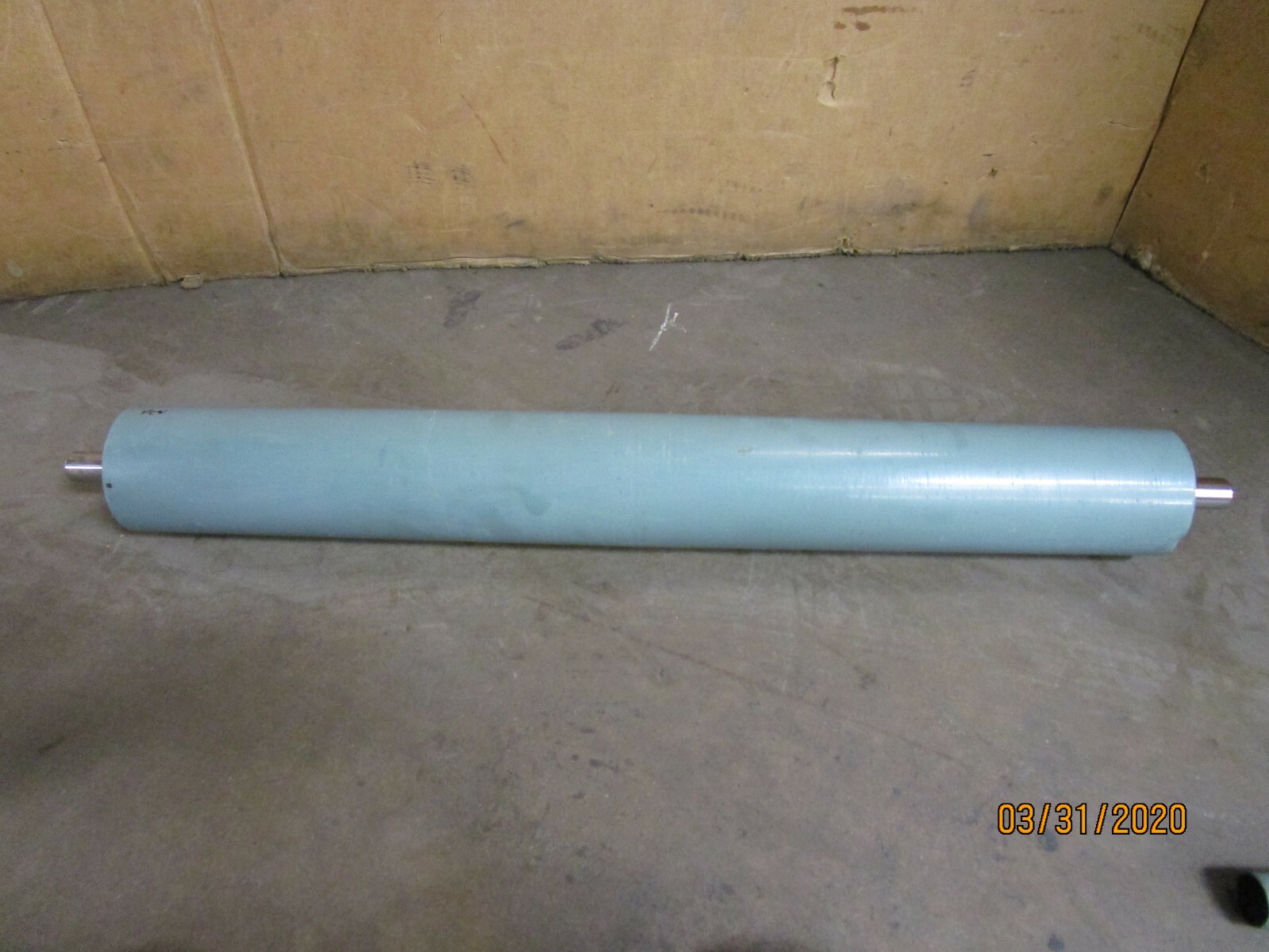 NO NAME 4″ DIAMETER X 32-1/4″ LENGTH STEEL CONVEYOR ROLLER SHAFT DIAMETER 1″