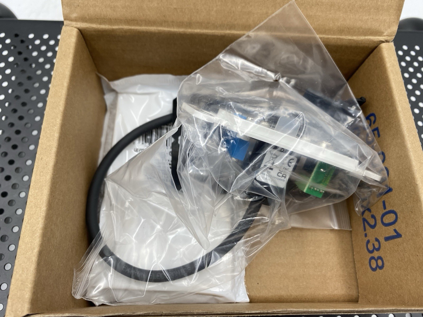 Extron WPD 110 A HDMI W IR & AUDIO 70-726-63