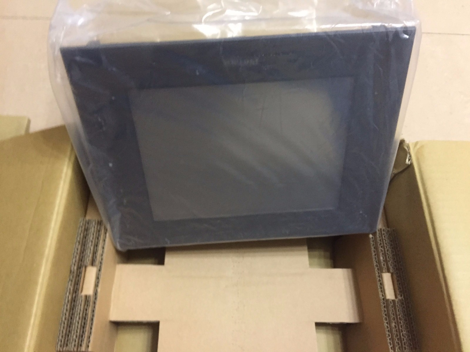 One Pro-face GP2600-TC11 Touch Screen New In Box Expedited Shipping