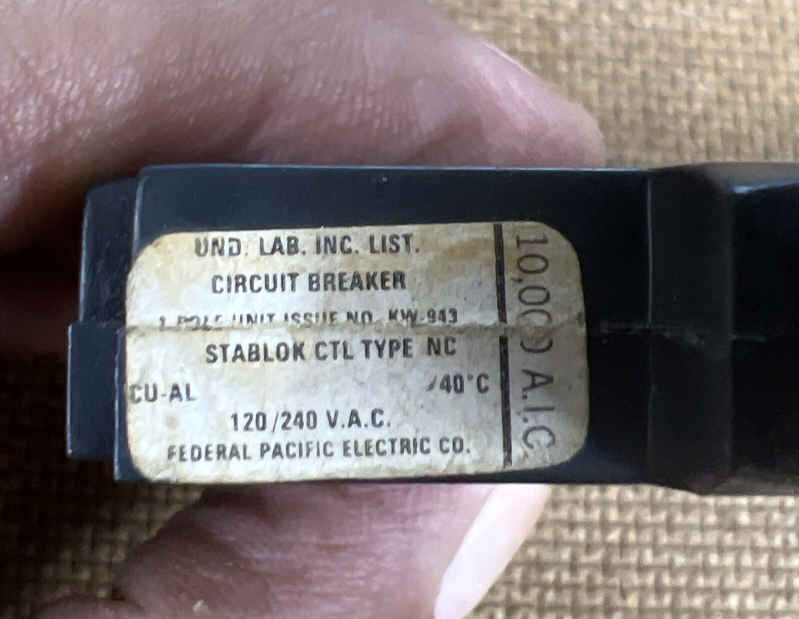 Federal Pacific Electric STAB-LOK 15 Amp 1-Pole Thin Circuit Breaker CTL Type NC