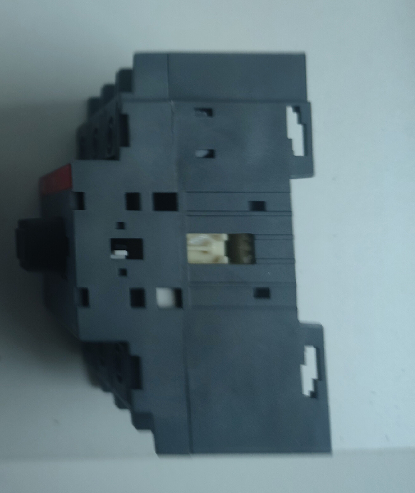 ABB OT125F3 Switch Disconnector 1SCA105033R1001 3-pole, front operated