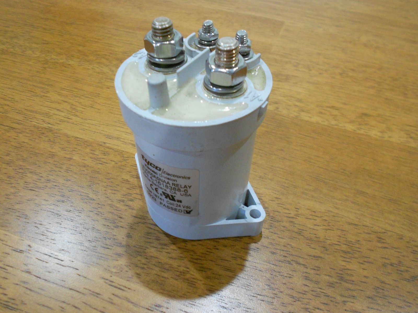 Tyco, LEV200A5NAA Relay, P/N 4-1618388-6