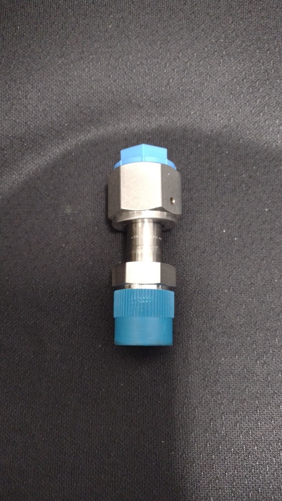 Swagelok SS316 VCR Face Seal Male NPT Connector BodY 1/2 P/N SS-8-WVCR-1-8
