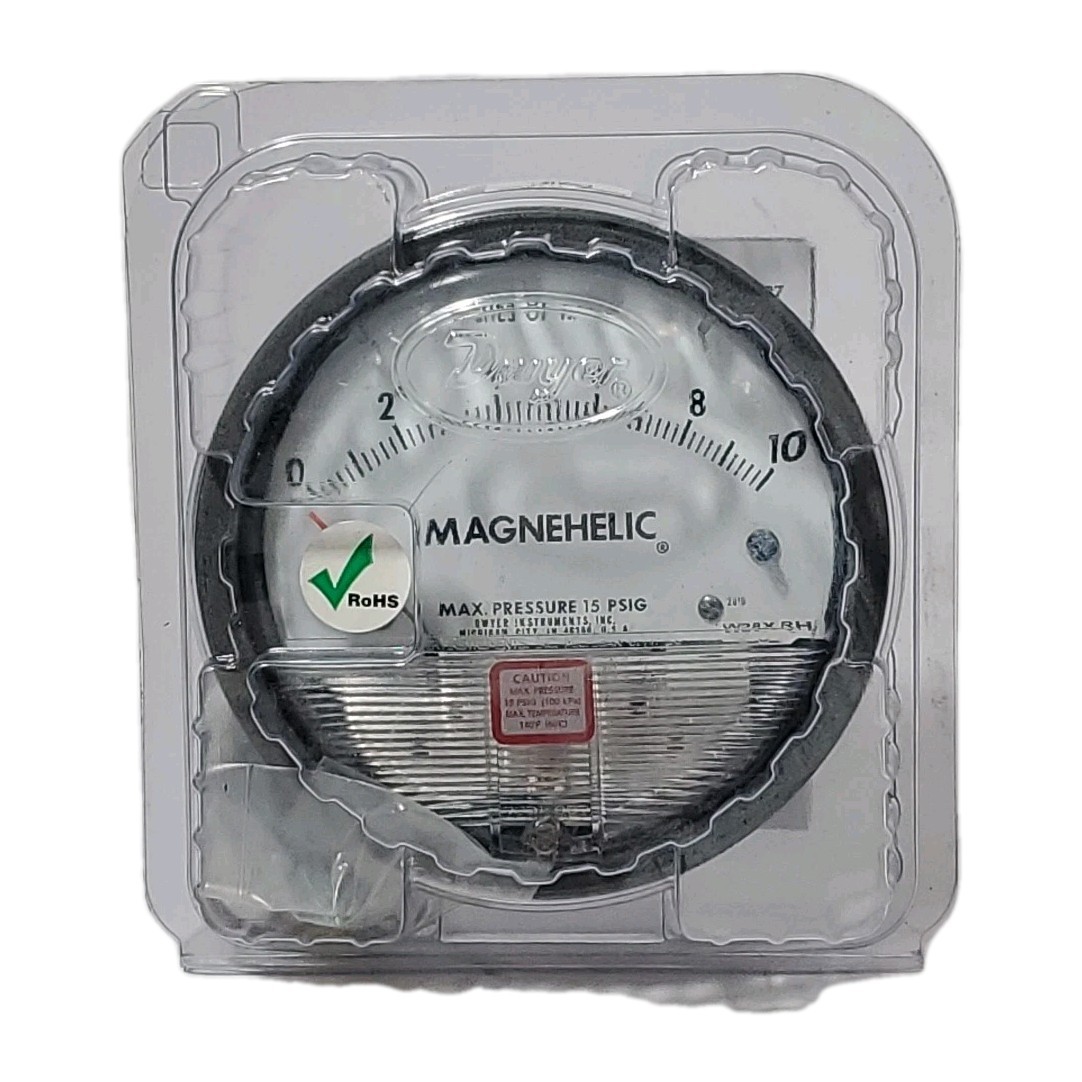 NEW Dwyer Magnehelic W28X RH Differential Pressure Gauge 0-10″ WC Range 15 PSIG