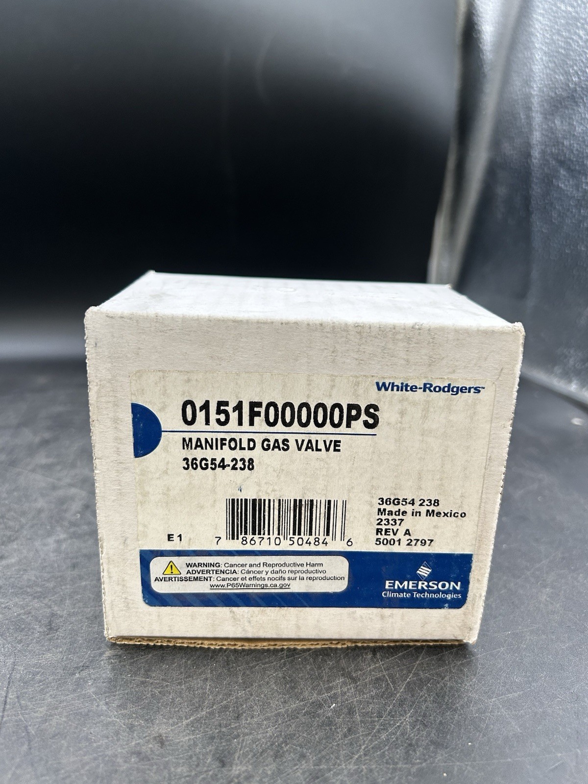 White Rodgers EMERSON 36G54-238 GOODMAN 0151F00000PS Manifold Gas Valve NOS
