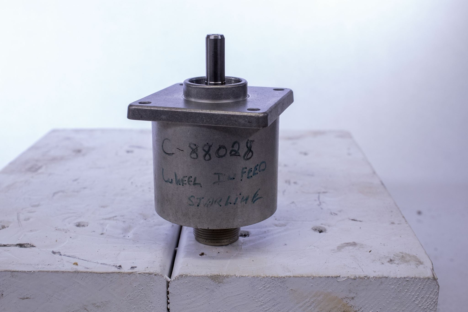 Heidenhain 406-038-13 ROD 529/1023.0200 C-88028 Rotary Encoder