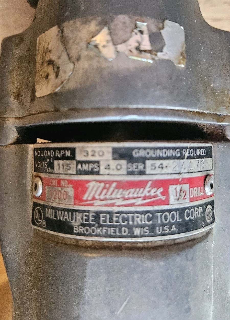 Milwaukee 1200 Drill With right angle Adapter 48-06-2871. 1/2″ Heavy Duty! Nice!