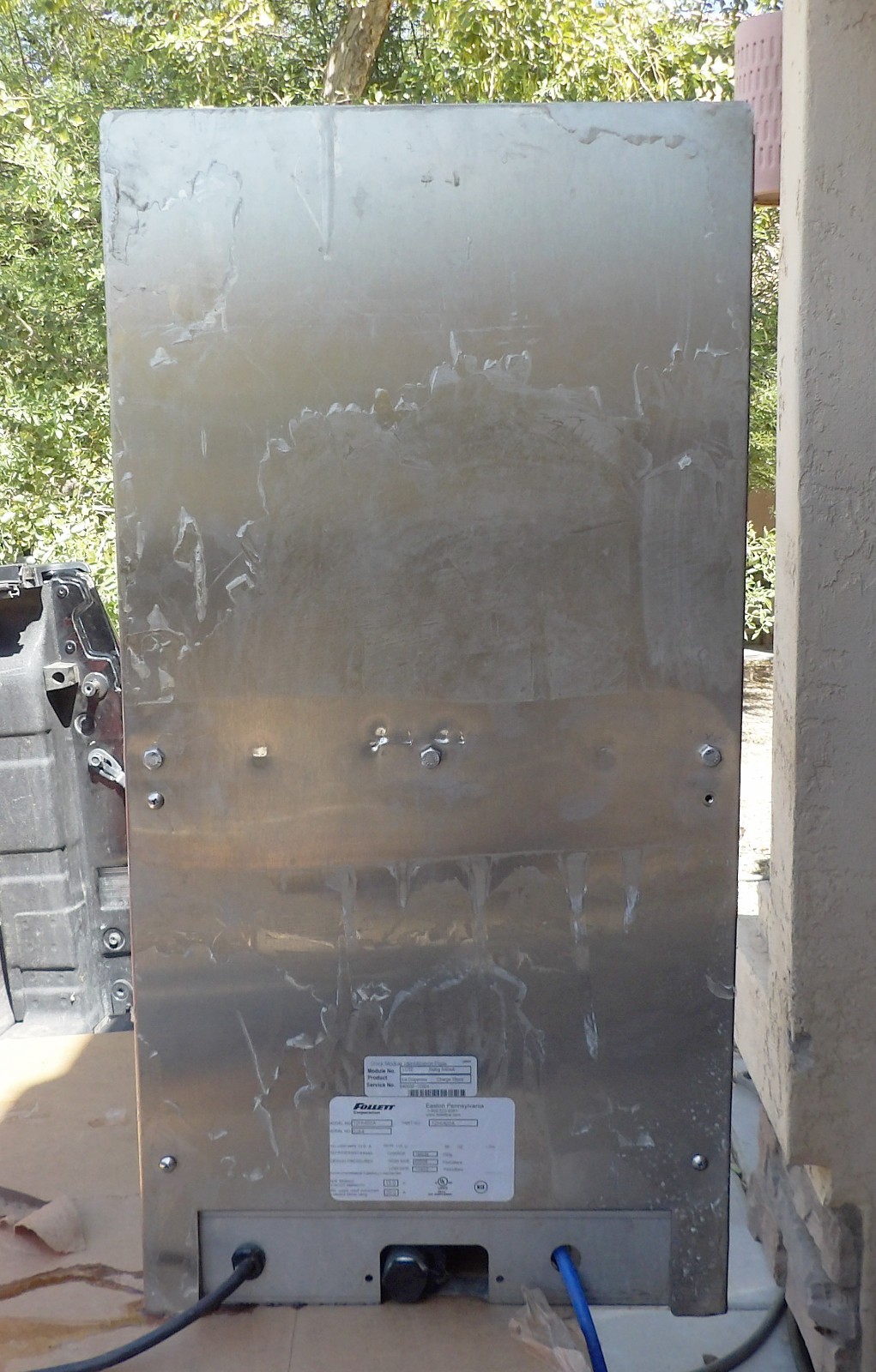Follett 12HI400A Commercial 400Lb. Per Day Ice Machine Just Serviced and Charged