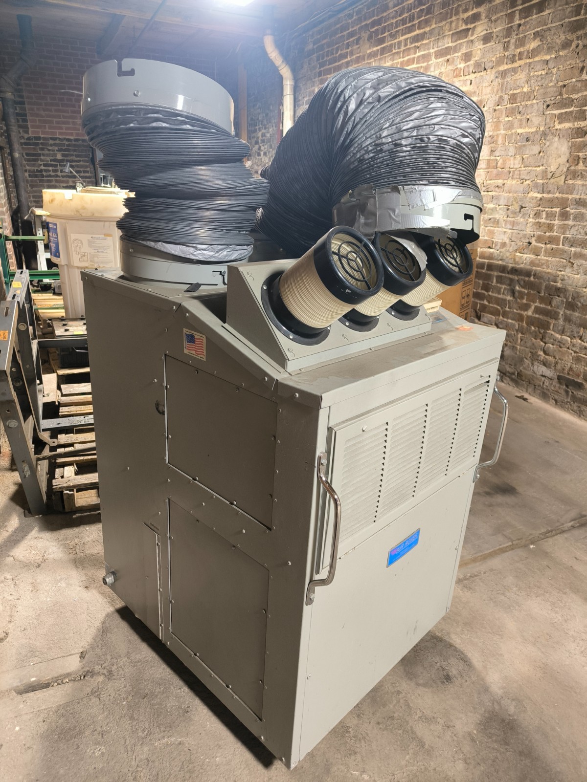 Air Rover XL2400 Commercial Portable Air Conditioner 27400 BTU/HR 208/230 V 1 PH