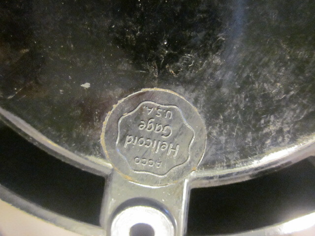 ACCO Helicoid 4-1/2 W-100-30-1LB Pressure Gauge/Gage -30 -100 PSI, BOTTOM MOUNT