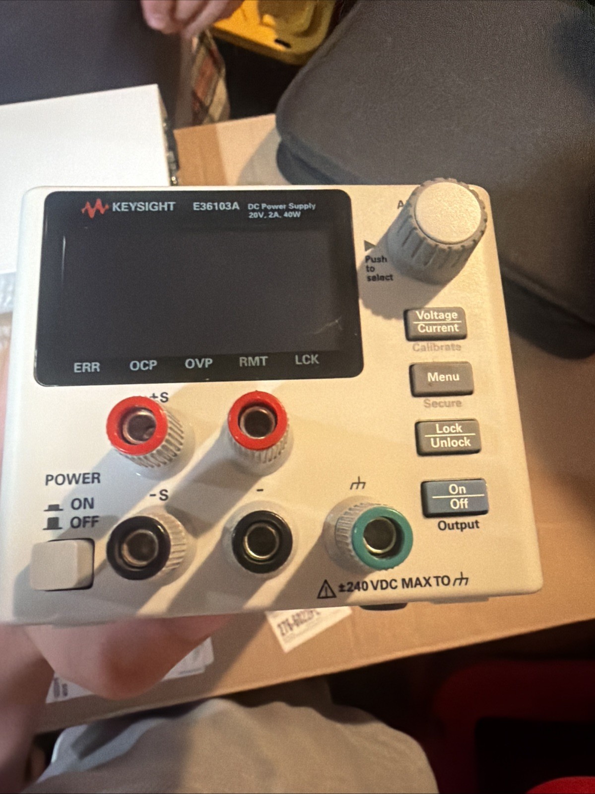AGILENT/HP/ Keysight E36103A DC power supply, single-output, 20 V, 2 A, 40 W
