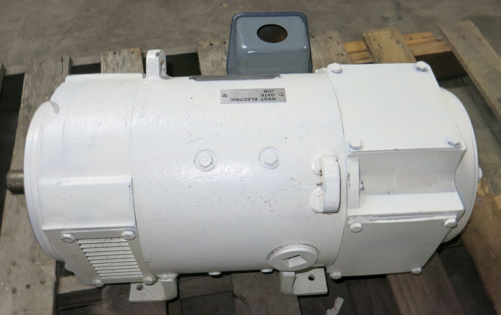 GE KinaMatic Direct Current Motor 10HP Motor 2500/3000 RPM DPFG-BV CD216ATC