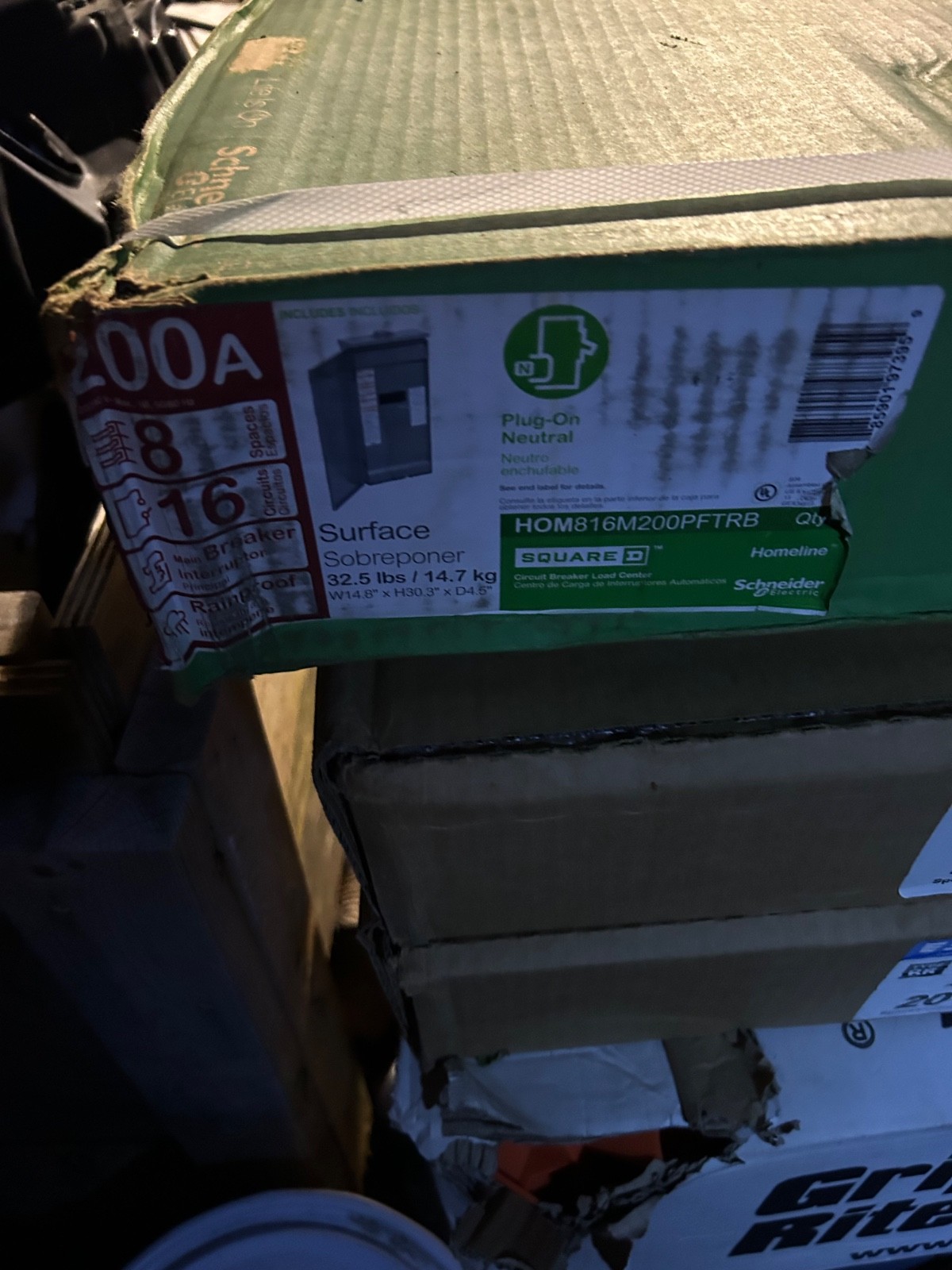 Square D HOMELINE 200A MAIN BREAKER 8 SPACES 16 CIRCUITS WITH FEED-THRU LUG