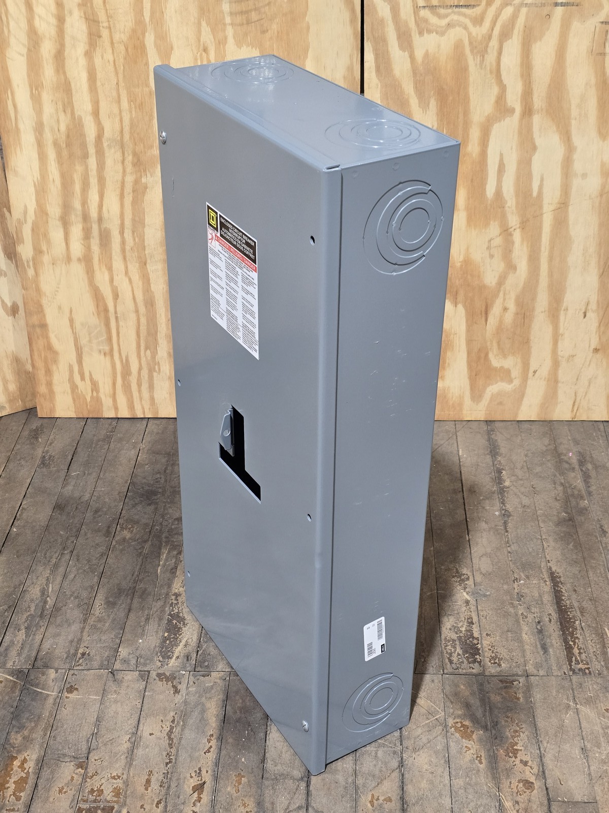 Square D J250S Circuit Breaker Nema 1 Steel Enclosure 15A-250A 31.36″x14.36″x6″