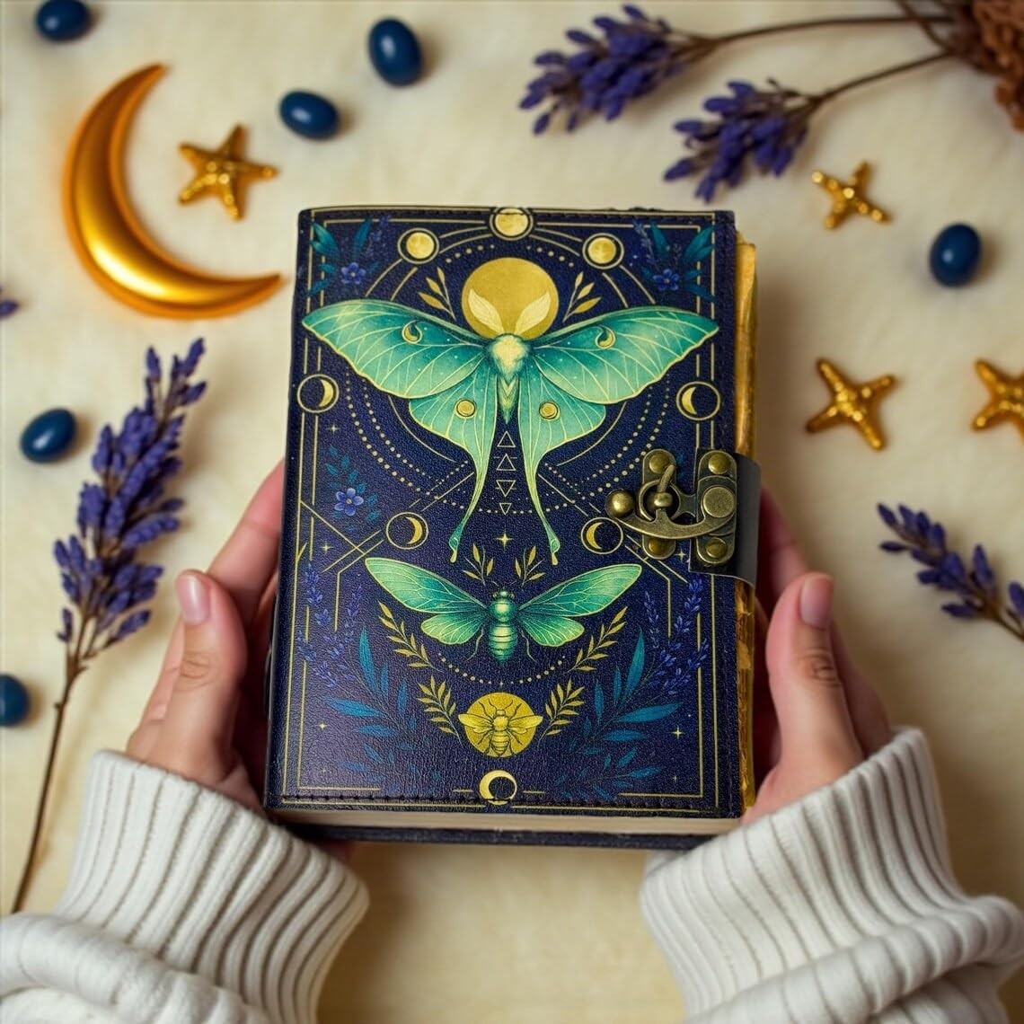 Blank Spell Book of Shadows Journal with Lock Clasp Vintage Handmade Leather Jou