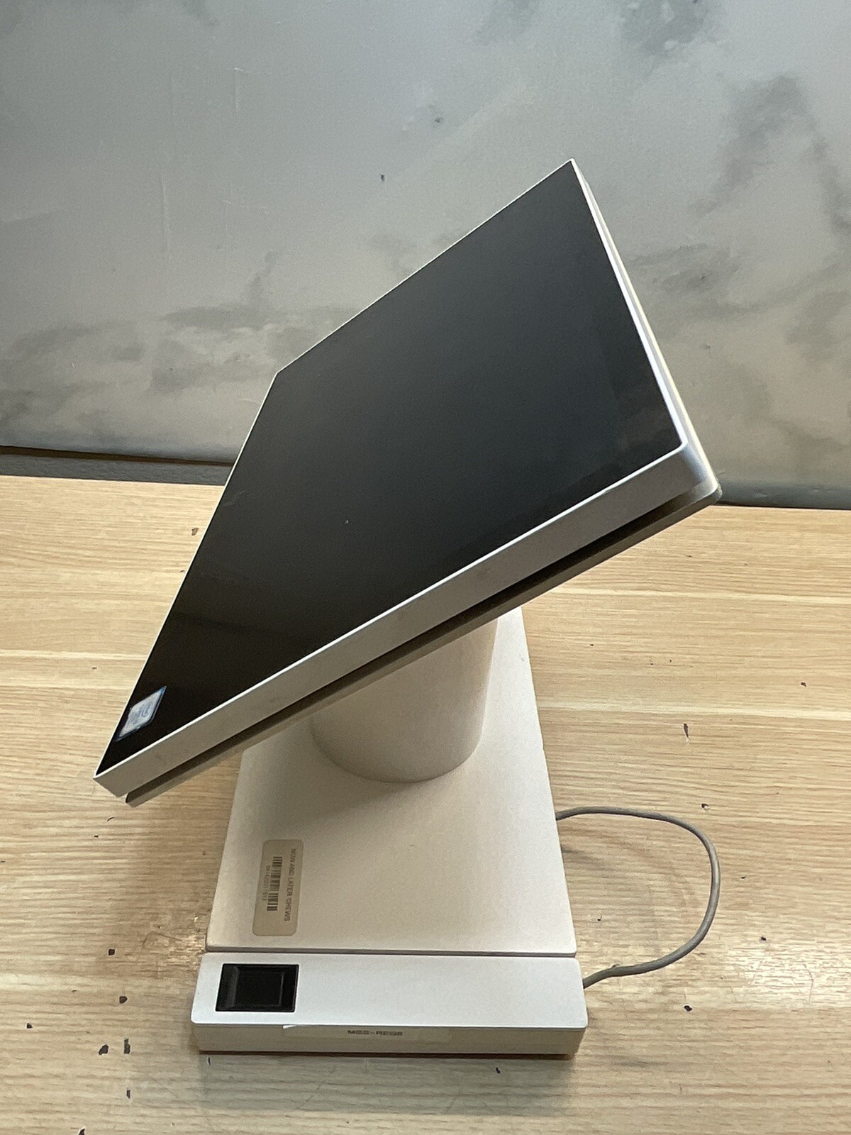 HP Engage One All-in-One System Model 145/FOR PARTS /JUA1248