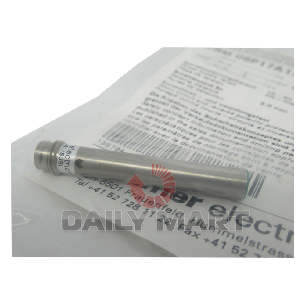 New In Box BAUMER IFRM 06P17A1/S35L Proximity Switch Sensor