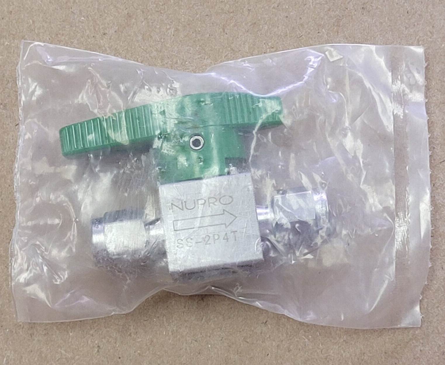 NUPRO SS-2P4T STAINLESS STEEL QUARTER TURN VALVE