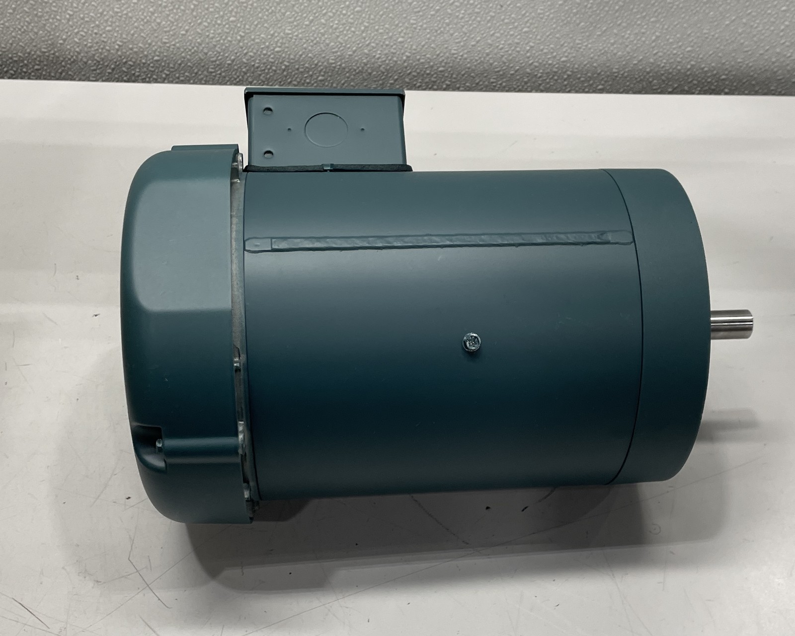Leeson Electric Motor 114638.00 1 HP 1450/1760 RPM 208-230/460V 3 Phase