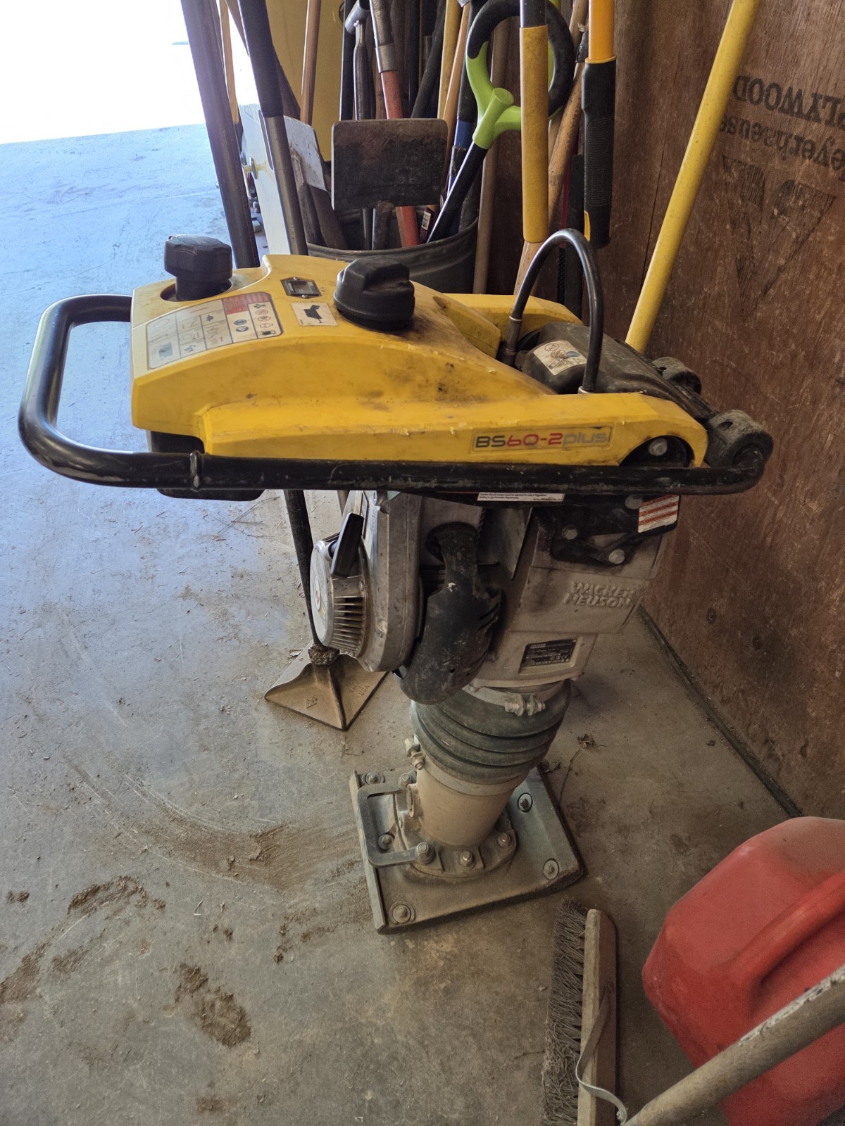 Wacker Neuson BS60-2iPLUS 2-Cycle Rammer Tamper Jumping Jack Compactor