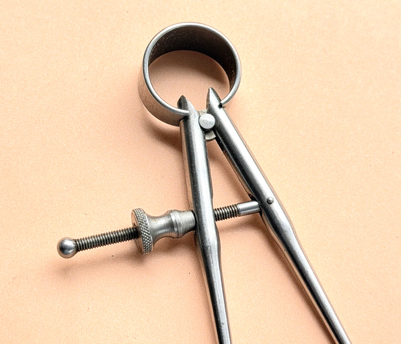 Brown & Sharpe Mfg. Co. No.802 Inside Calipers w/Round Legs; 4” Size & Capacity.