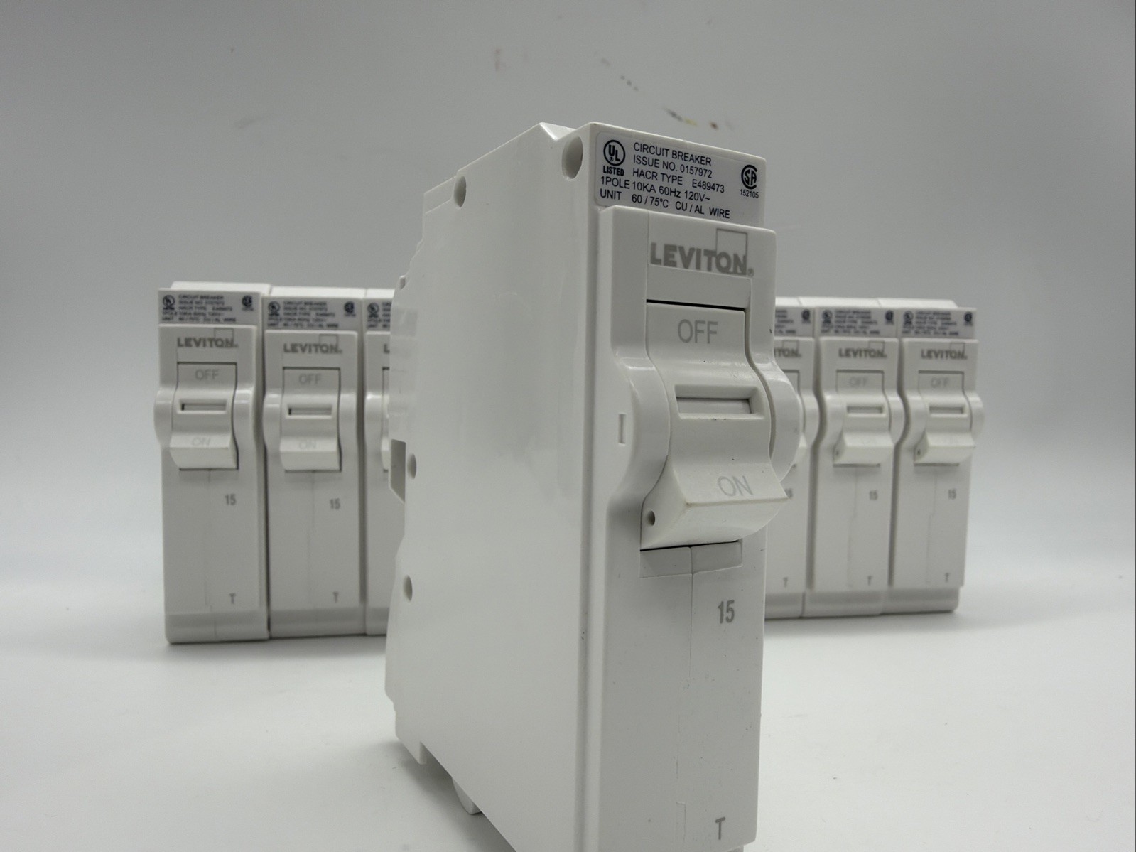 10 pcs LB115-T Leviton Standard 1-Pole 20A 120V Thermal Magnetic Circuit Breaker