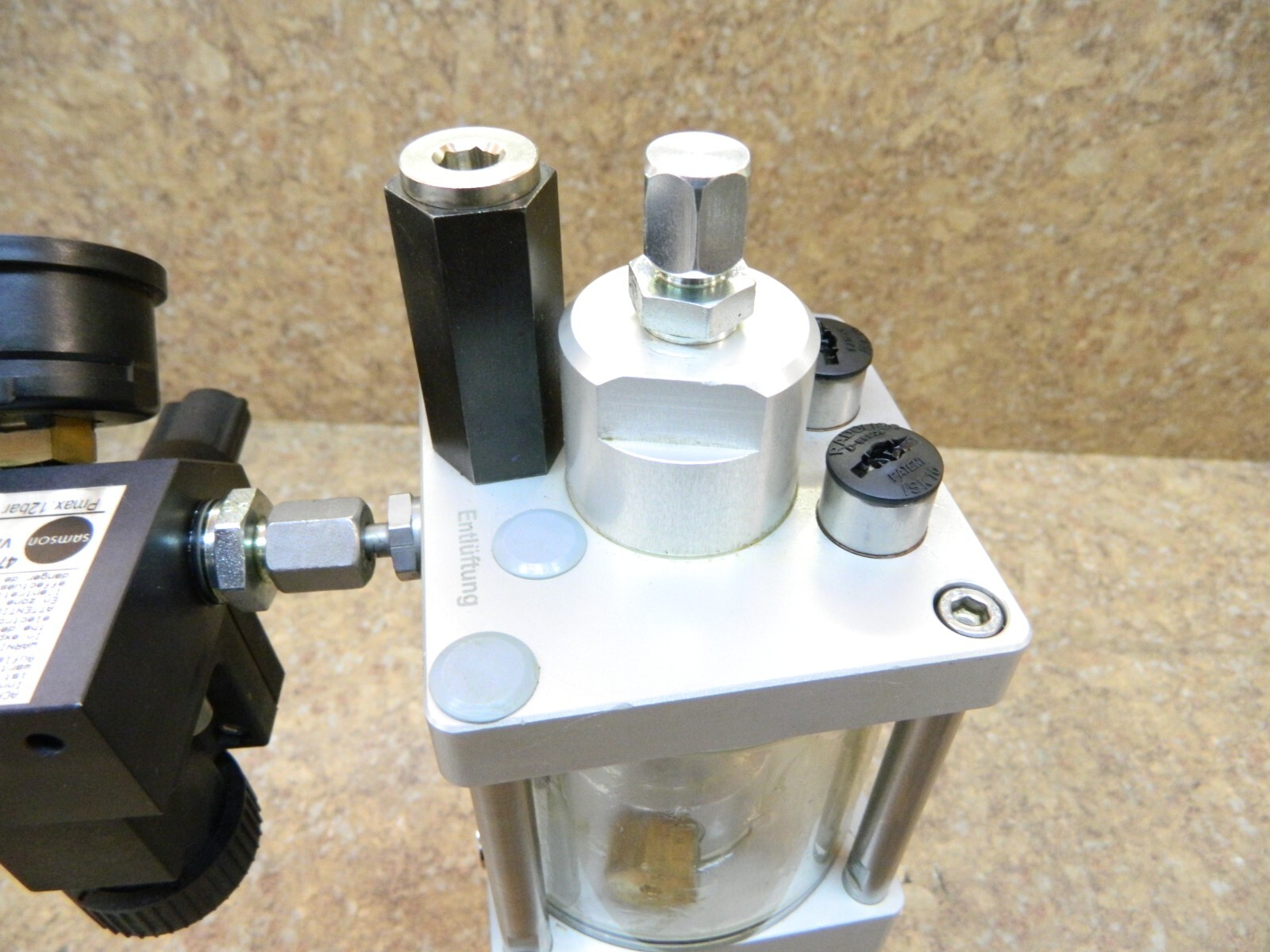 SAMSON SAMSOMATIC TA600 Pneumatic / Hydraulic Amplifier Ratio 7.4:1
