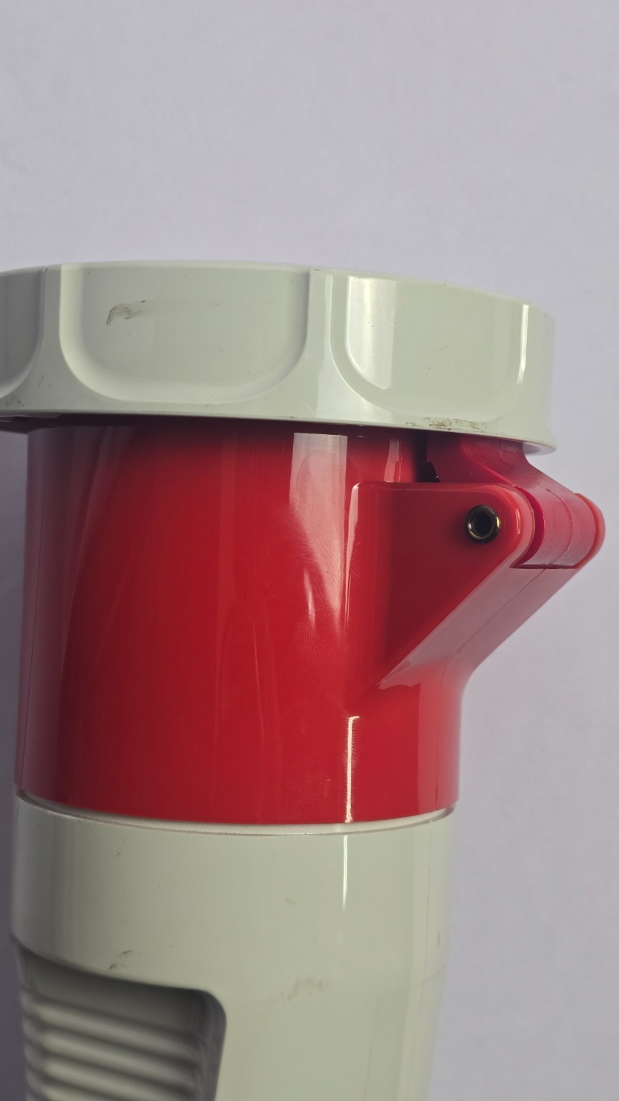 Walther Type 369 Industrial Receptacle | 63A 400V 3P+N+E | IP67 Watertight CE UL