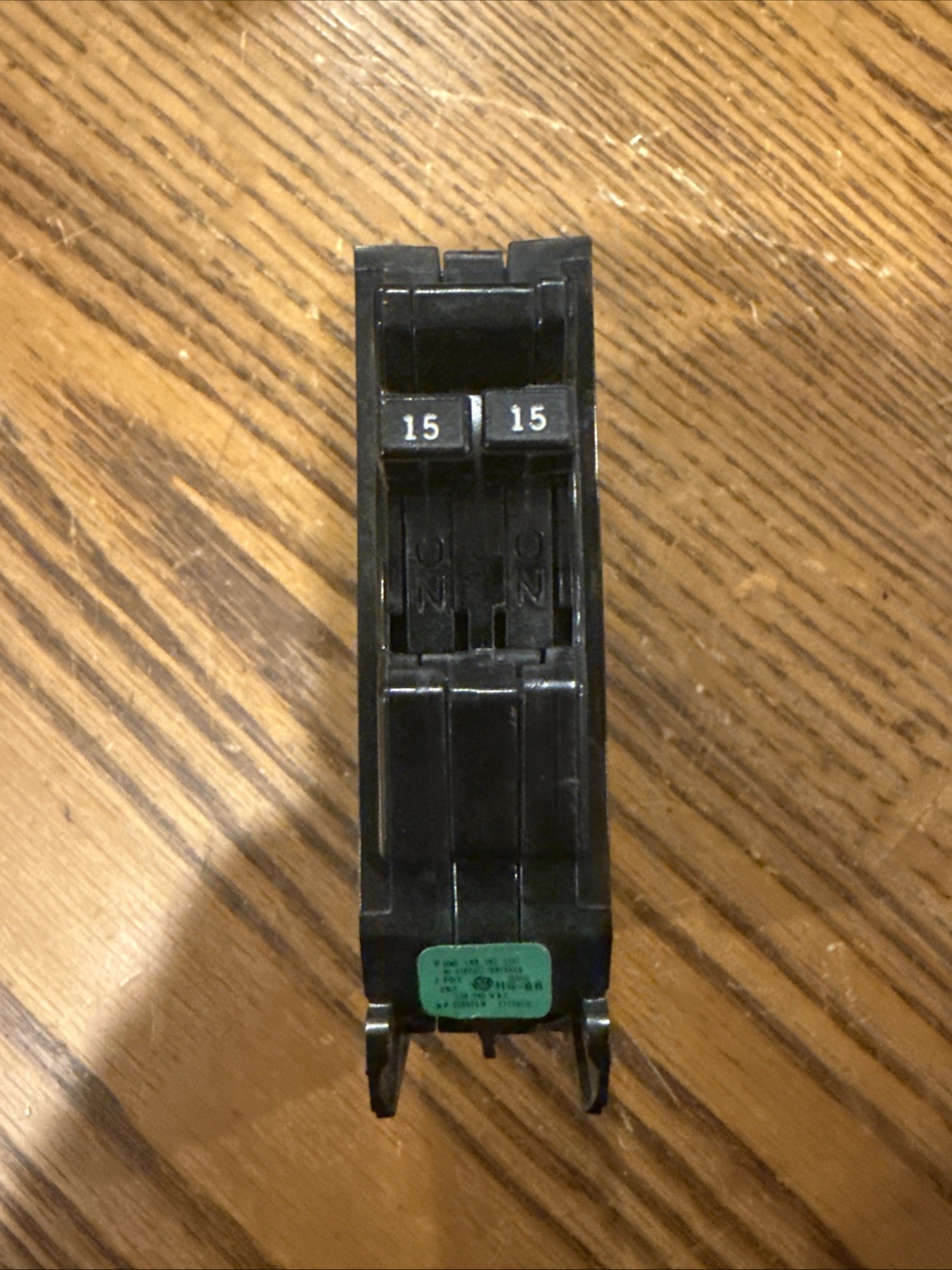 GE TR1515 Amp 2 Pole Type TR Circuit Breaker 120VAC Twin Tandem