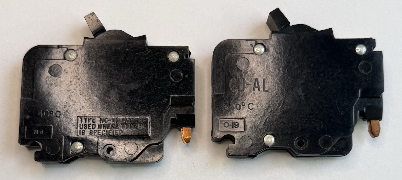 Federal Pacific Electric FPE THIN 15 Amp 1 Pole Stab-Lok Circuit Breakers ~ 2
